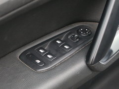 2015款 1.6T 自动 睿驰版
