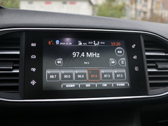 2015款 1.6T 自动 睿驰版