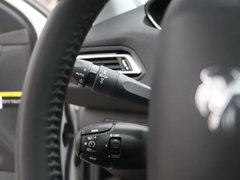 2015款 1.6T 自动 睿驰版