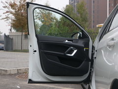 2015款 1.6T 自动 睿驰版