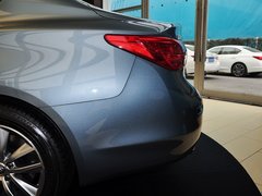 2015款 2.0T 悦享版