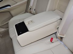 2015款 2.5HG CVT 豪华导航版