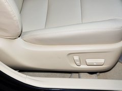 2015款 2.5HG CVT 豪华导航版