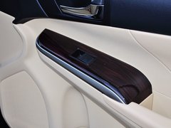 2015款 2.5HG CVT 豪华导航版