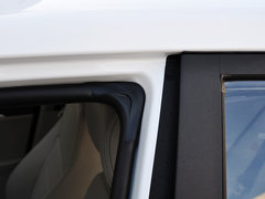 2015款 1.5L 手动 精英型