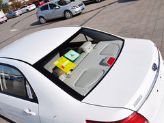 2015款 1.5L 手动 精英型