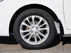 2015款 1.5L 手动 精英型