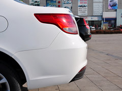 2015款 1.5L 手动 精英型