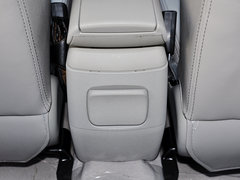 2015款 1.5L 手动 精英型