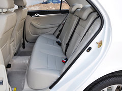 2015款 1.5L 手动 精英型