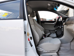 2015款 1.5L 手动 精英型