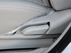 2015款 1.5L 手动 精英型