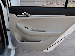 2015款 1.5L 手动 精英型