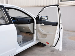 2015款 1.5L 手动 精英型