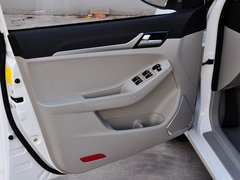 2015款 1.5L 手动 精英型