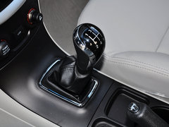 2015款 1.5L 手动 精英型