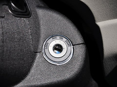 2015款 1.5L 手动 精英型