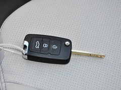 2015款 1.5L 手动 精英型