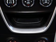 2015款 1.5L 手动 精英型