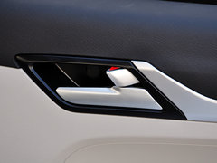 2015款 1.5L 手动 精英型