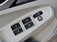 2015款 1.5L 手动 精英型