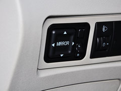 2015款 1.5L 手动 精英型