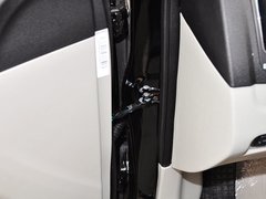 2015款 1.5L 手动 精英型