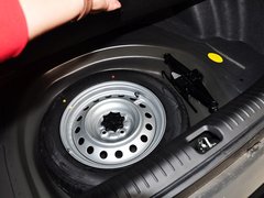2015款 1.5L 手动 精英型