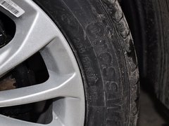 2015款 1.5L 手动 精英型