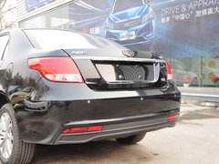 2015款 1.5L 手动 精英型