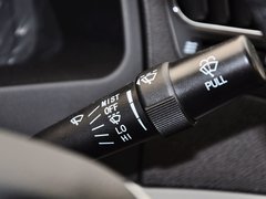 2015款 1.5L 手动 精英型