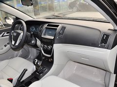 2015款 1.5L 手动 精英型