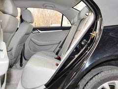 2015款 1.5L 手动 精英型