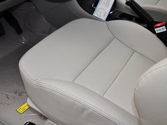2015款 1.5L 手动 精英型