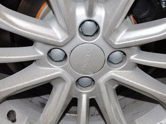 2015款 1.5L 手动 精英型