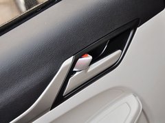 2015款 1.5L 手动 精英型