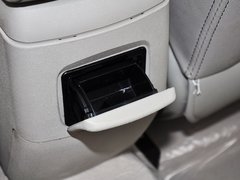 2015款 1.5L 手动 精英型