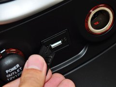 2015款 1.5L 手动 精英型