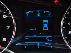 2015款 1.5L 手动 精英型