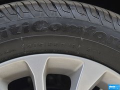 2015款 1.5L 手动 精英型
