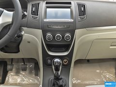 2015款 1.5L 手动 精英型