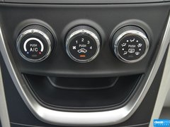 2015款 1.5L 手动 精英型