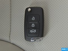 2015款 1.5L 手动 精英型