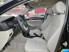 2015款 1.5L 手动 精英型