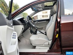 2015款 1.5L 手动 精英型
