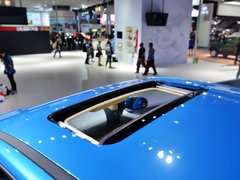 2015款 两厢 1.3L 手动 乐天天窗版