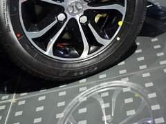 2015款 两厢 1.3L 手动 乐天天窗版