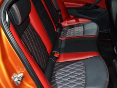 2015款 2.0T 自动 豪华版