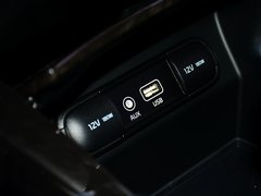 2015款 索兰托L 2.4L GDI 汽油4WD精英版 5座 国V