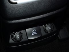 2015款 索兰托L 2.4L GDI 汽油4WD精英版 5座 国V